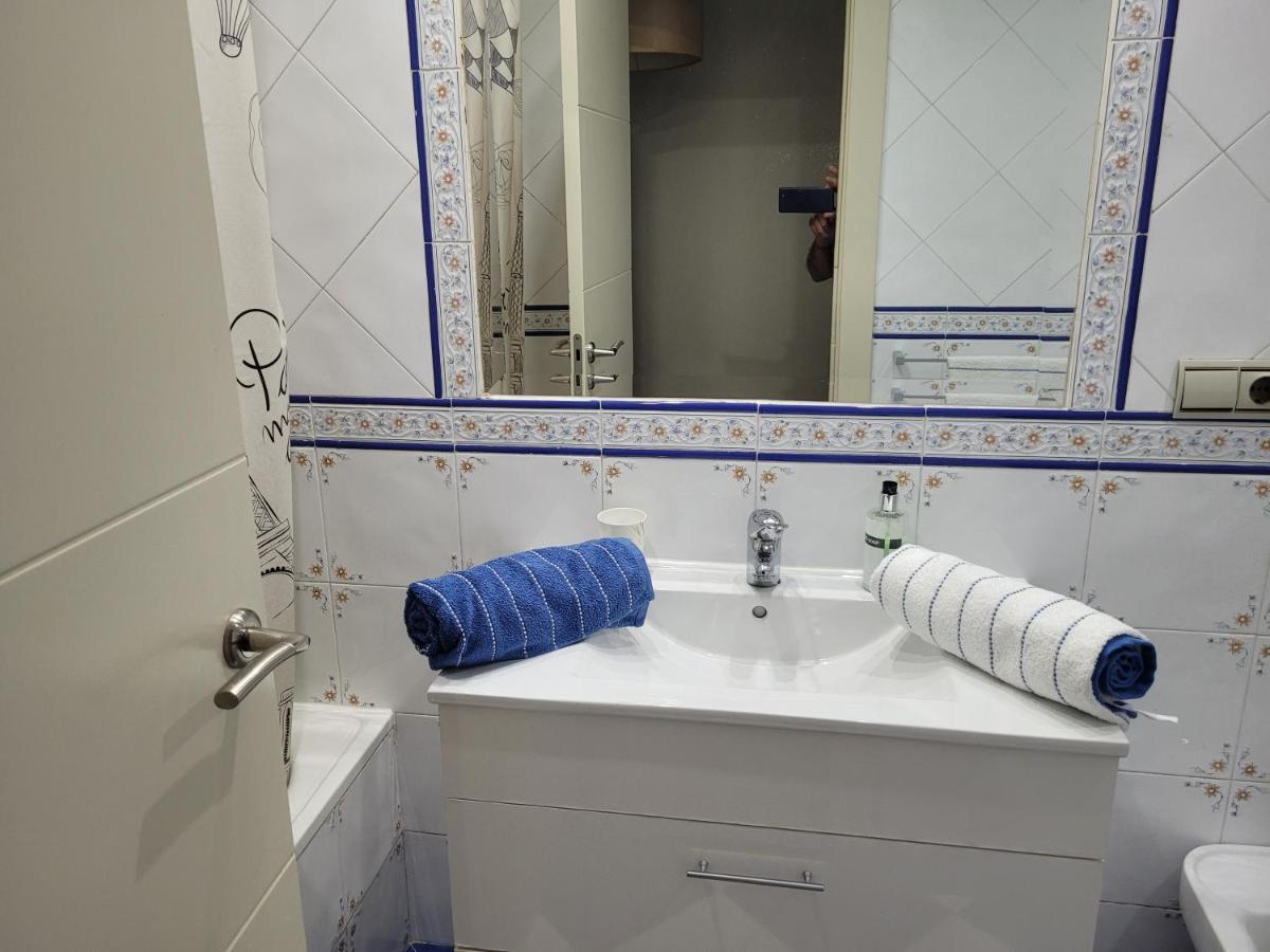 Privada Confort Granada Luaran gambar